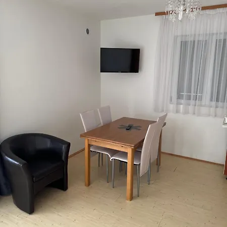 Apartman J&B Vir Exterior photo